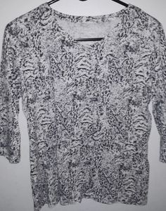 Womens top size small